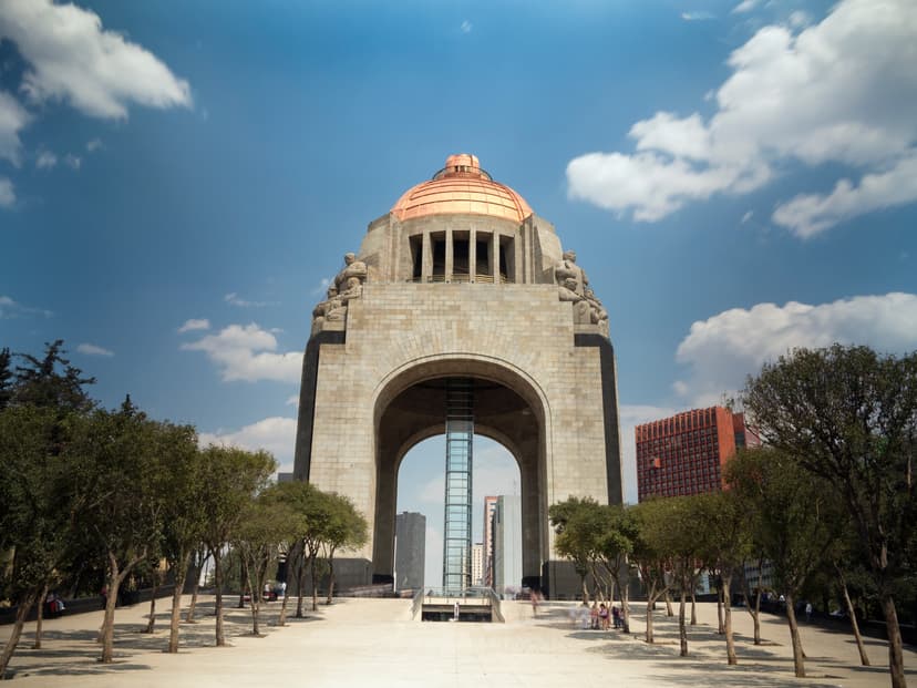 Monumento a la Revolución