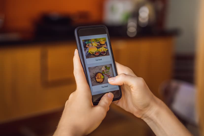 Ordenando comida francesa a domicilio