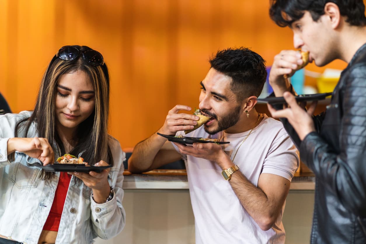 ¿Cómo es un mexicano cuando come?