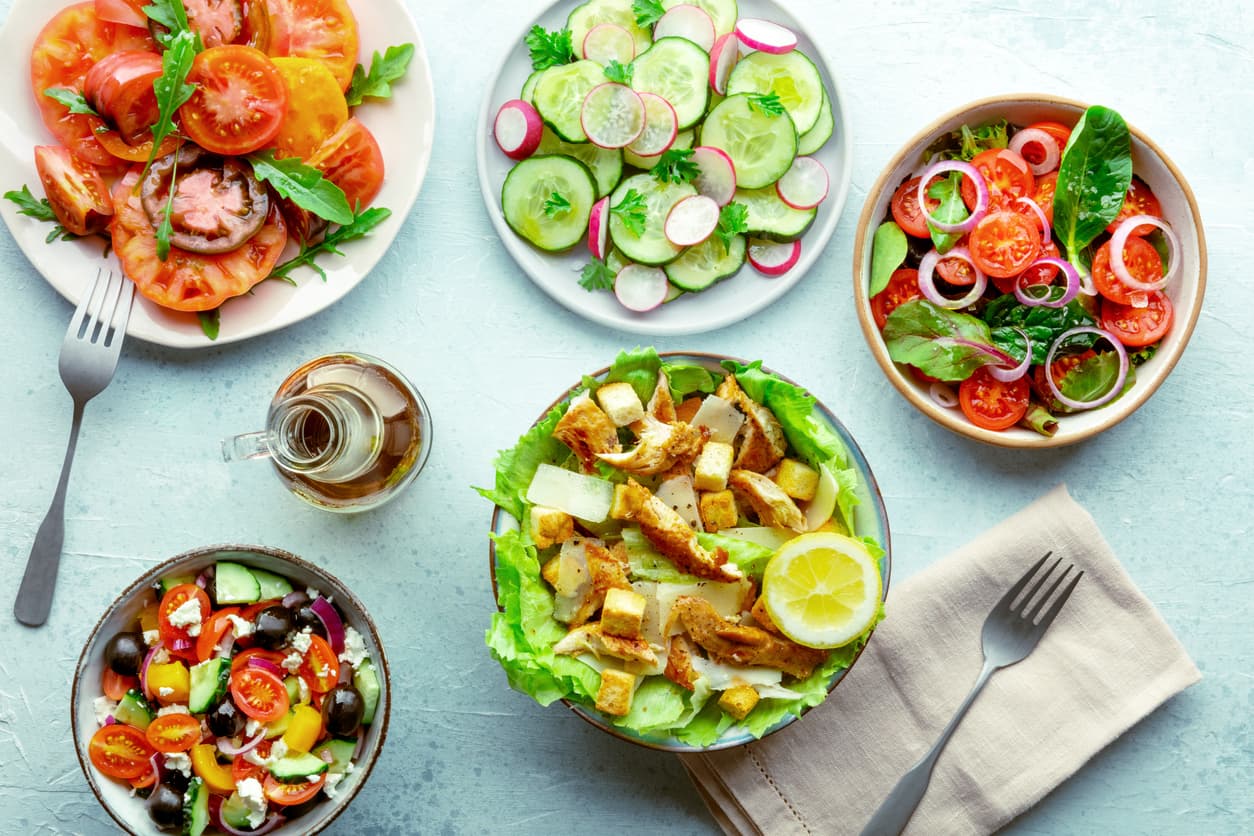 ¿Sabías que una ensalada puede ser mucho más que una simple mezcla de lechuga y jitomate?