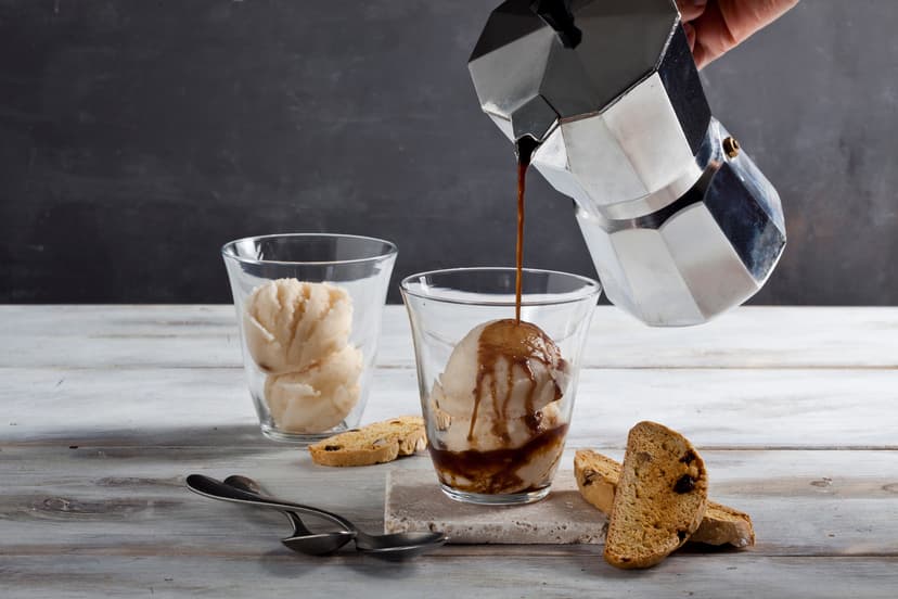 En Chiquitito Café, el affogato se prepara de manera clásica