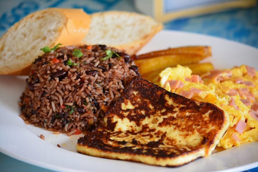 Gallo pinto, desayuno