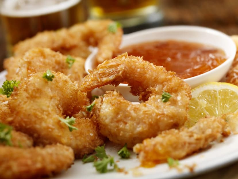 camarones fritos con coco