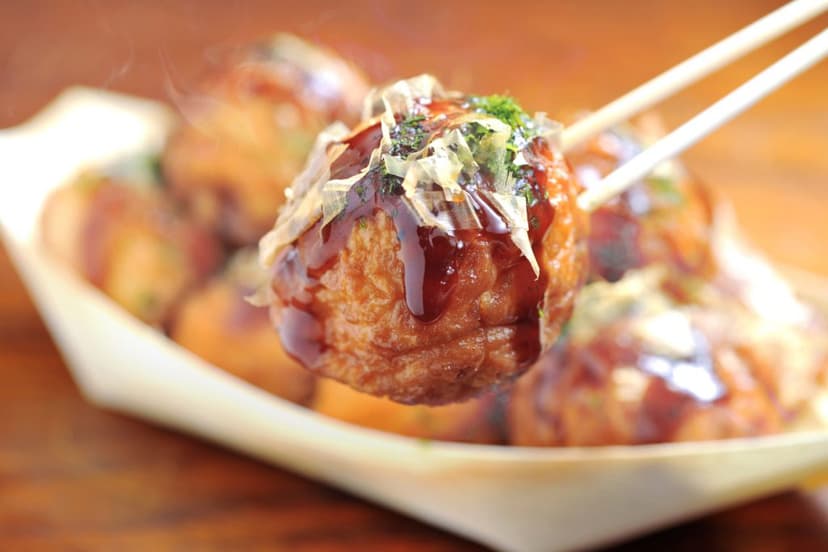 takoyaki con pulpo y tenkasu.