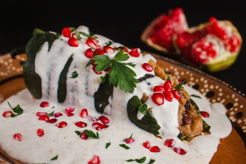 Chiles en nogada